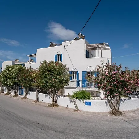 Livadia Seaside 8 パロス島