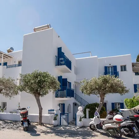 Livadia Seaside 8 Πανσιόν